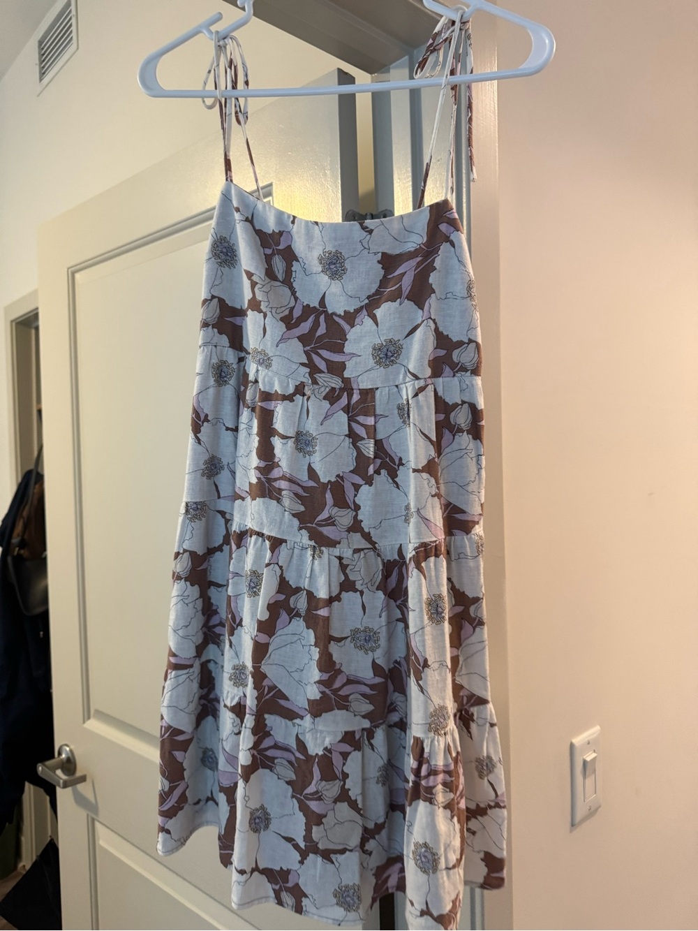 Floral sundress - brown and white
